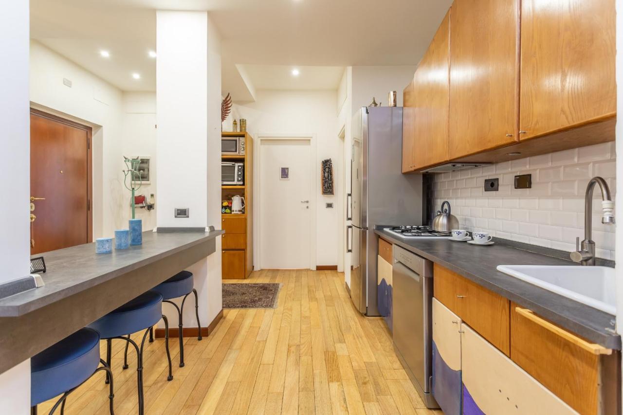Apartamento St Peter'S Spacious 4 Bdr With Private Parking Roma Exterior foto