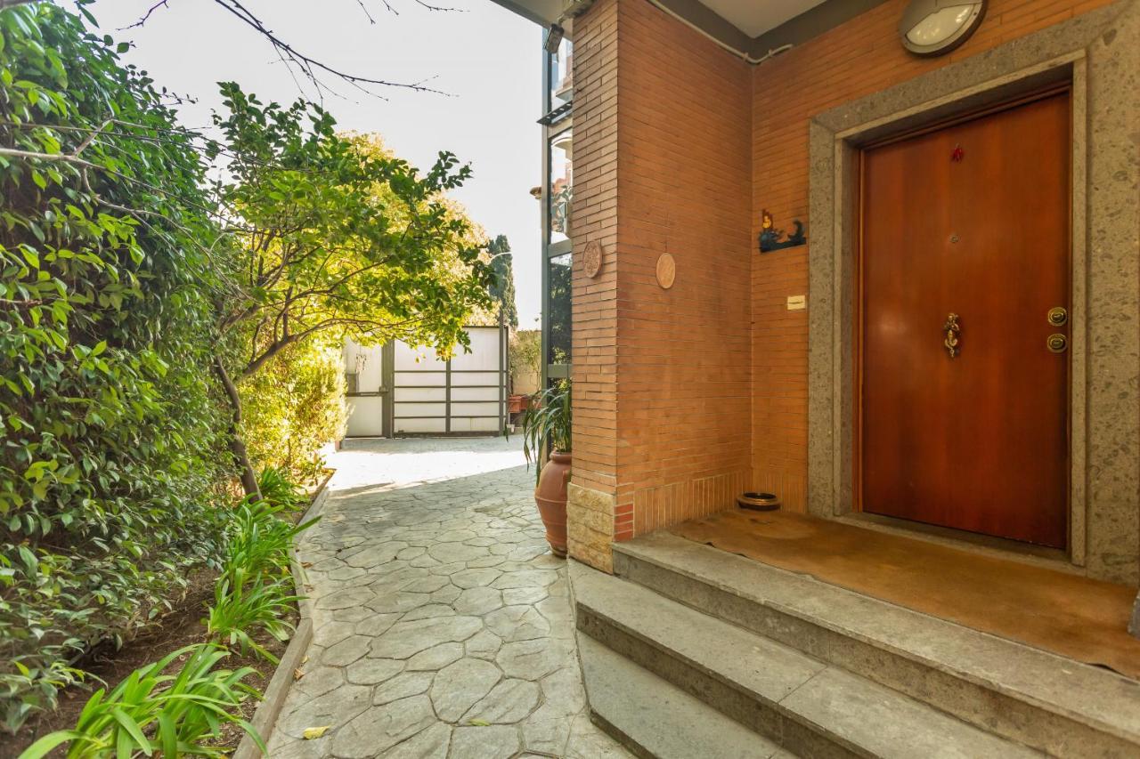 Apartamento St Peter'S Spacious 4 Bdr With Private Parking Roma Exterior foto