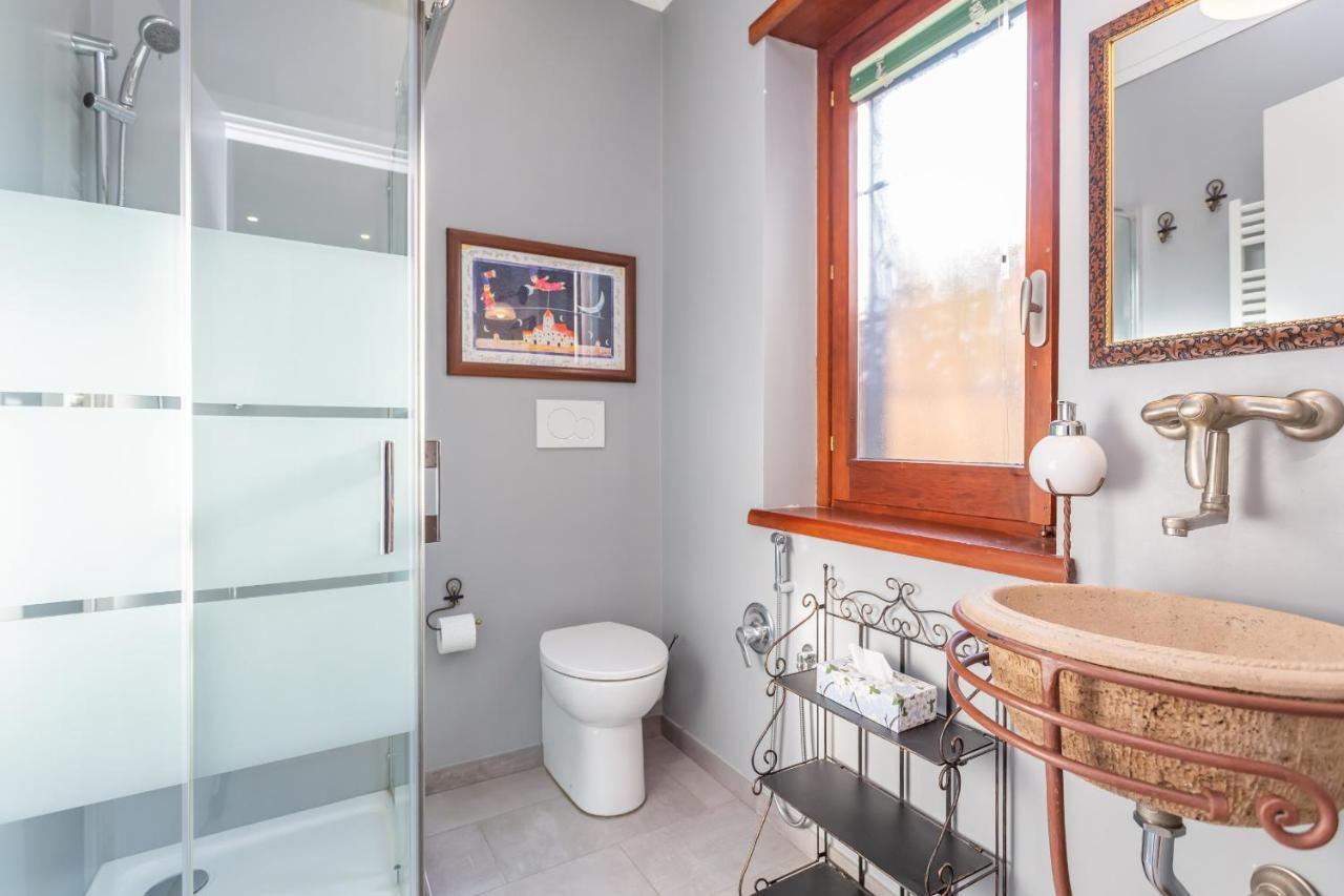Apartamento St Peter'S Spacious 4 Bdr With Private Parking Roma Exterior foto